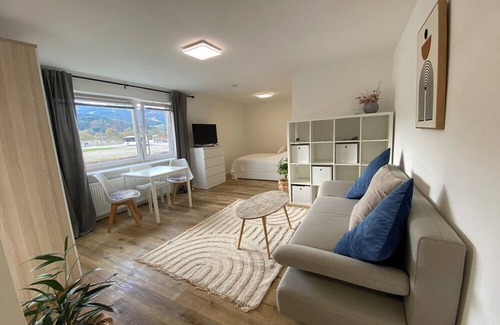 Sonthofen Appartement | Schöne 1-zimmer Wohnung am Bahnhof 2 Parkplätze