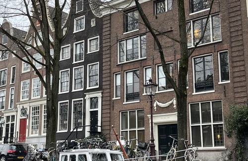 Nieuw-West Location De Bateaux | Authentic Charm: Aboard 'sunny'