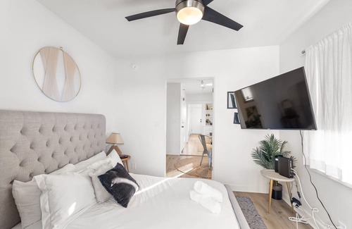 Marina del Rey Appartement | Beachside Bliss: Venice Suite with Ocean Serenity