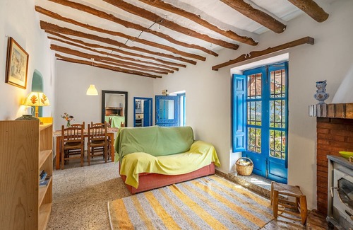 Orgiva Maison | Chalet 'Casita De La Huerta' with Mountain View, Shared Pool and Wi-Fi