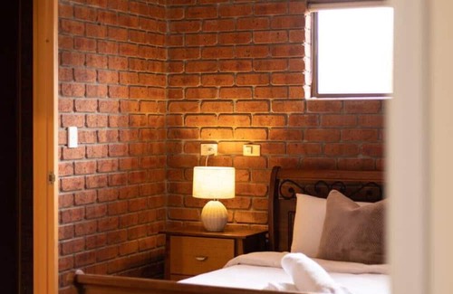 Robertson Maison | 1 Bedroom Comfy Unit Sleep 3 close to mall and bus