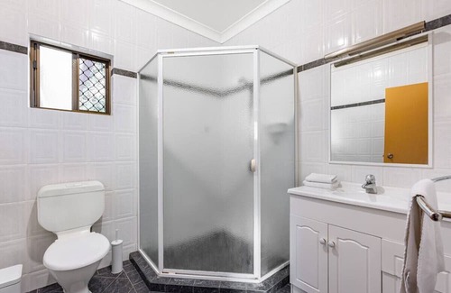 Robertson Maison | 1 Bedroom Comfy Unit Sleep 3 close to mall and bus