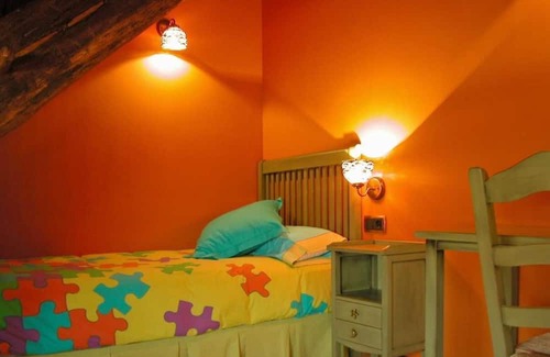 Villanueva de Aezcoa Maison | Holiday Home 'Casa Aguerre' with Mountain View, Private Terrace and Wi-Fi