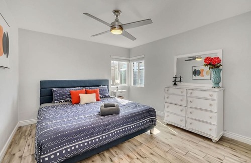 Coronado Maison | Phoenix Retreat, Main House and Casita, Sleeps 8