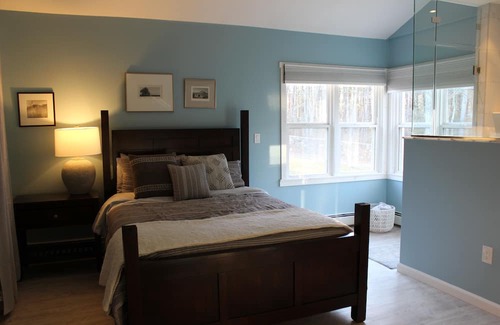 Hamden Maison | Mid-Century Modern Cabin. Minutes from Yale