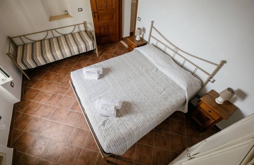 Borgio Verezzi Lit Et Petit-Déjeuner | Ca' d'Alda - Piazza: elegant room with sea view