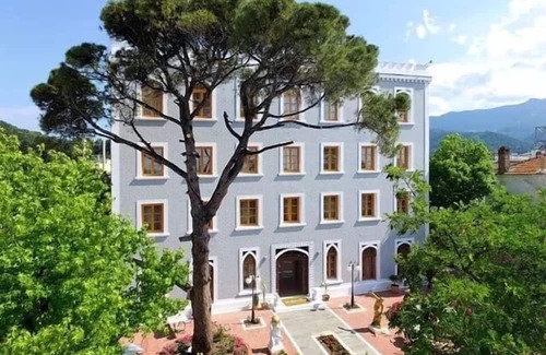Thasos Town Appartement | Luxurious 1BR Suite near Ancient Theatre