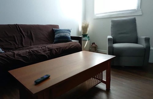 Gibbon Appartement | A unique one of a kind stay at a former farmers co-op located near downtown