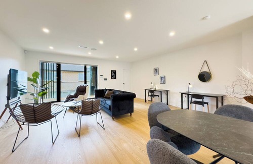 Epsom Maison | Spacious Townhouse in Epsom School Zone