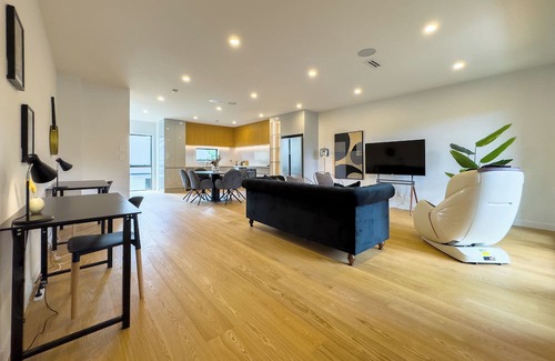 Epsom Maison | Spacious Townhouse in Epsom School Zone