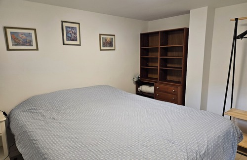 Le Vesinet Maison | 2-room, 32m² within a residencenPrivate kitchennShared gardennPets allowed