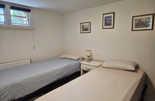Le Vesinet Maison | 2-room, 32m² within a residencenPrivate kitchennShared gardennPets allowed