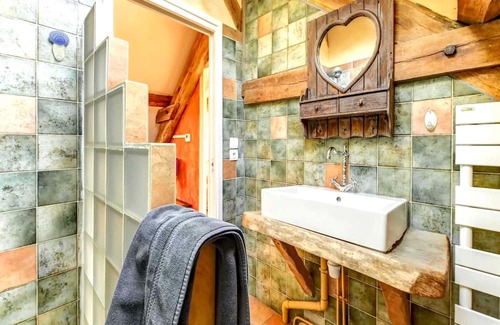 Raizeux Maison | Homerez - Spacious house for 8 ppl. with hammam and terrace at Raizeux