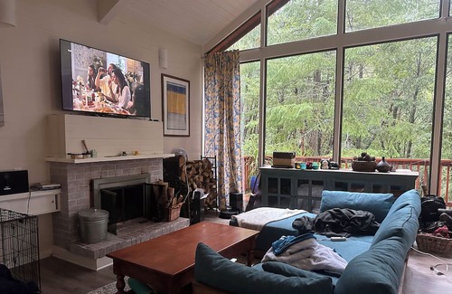 Willits Maison | Beautiful home in the Redwoods