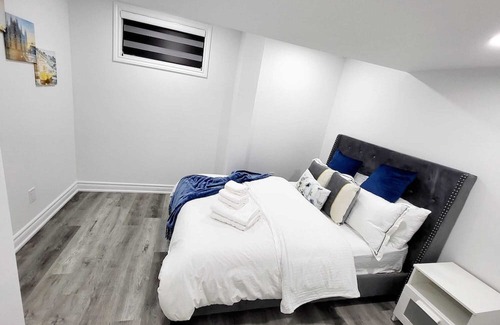 Meadowvale Village Appartement | Feels like Home 15 Minutes From Toronto Pearson Airport. Cozy Apartment To Luv