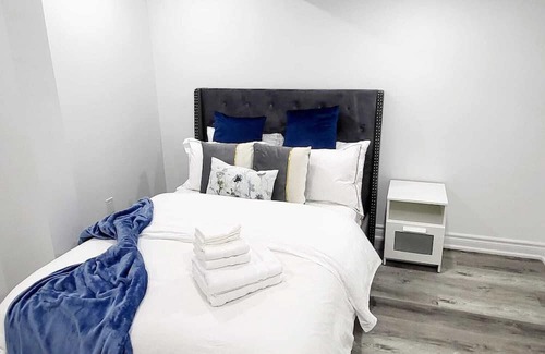 Meadowvale Village Appartement | Feels like Home 15 Minutes From Toronto Pearson Airport. Cozy Apartment To Luv