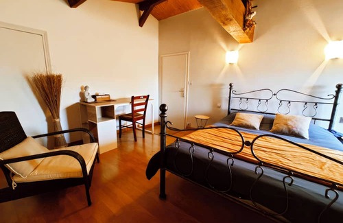 Aizenay Maison | Gîte à la Campagne de 6 à 14 Pers, au Cœur de la Vendée