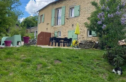 Le Soulie Appartement | Homerez - Beautiful apartement for 3 ppl. with terrace at Le Soulié