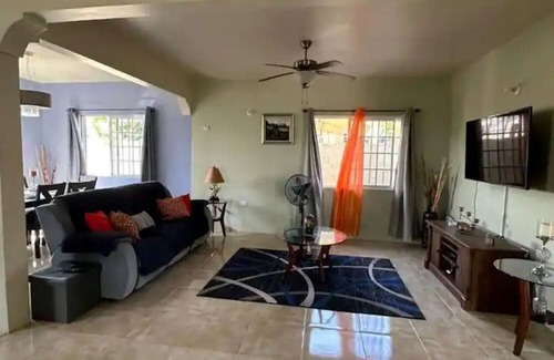 Rhyne Park Village Maison | Family Sized Townhome in Montego Bay located 8 miles from Half Moon Beach.