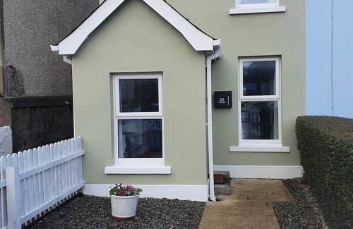 Castlerock Maison | New to 2024 Cosy Beach Home