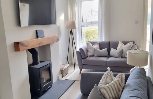 Castlerock Maison | New to 2024 Cosy Beach Home