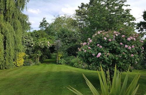 Much Hadham Appartement | Rural retreat B&B Herts, 20 mins from Stansted Airport, 50 mins from London
