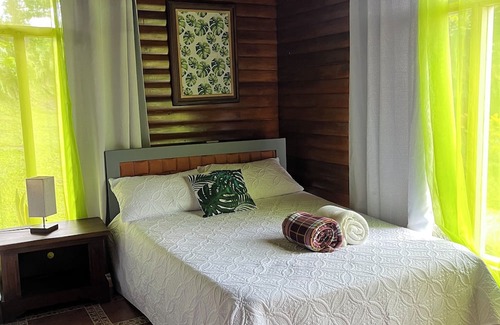 Penjamo Cabine | Agradable Cabaña de Montaña - El Roble