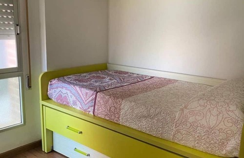 Roquetes Appartement | Apartment 'Casa Mar Touristic House' with Private Terrace, Wi-Fi and Air Conditioning