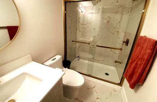 Winona Maison | Stylish Deluxe 2BR Guest Suite