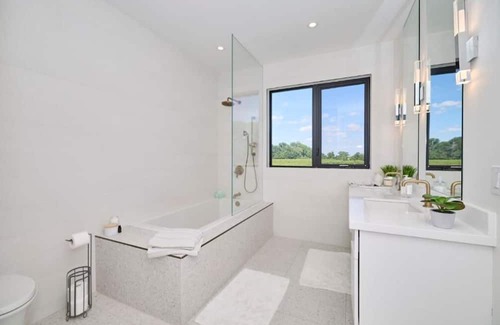 Louth Maison | Orchard Oasis Summary