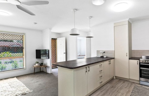 Point Vernon Maison | Sanctuary on Goodwin