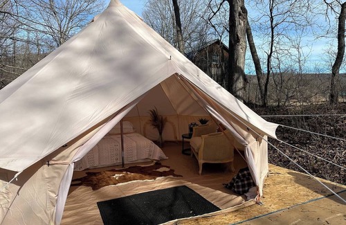 Andover Location De VR | Creekside Yurt