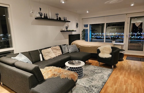 Hafnarfjordur Appartement | Ocean view charming apartment