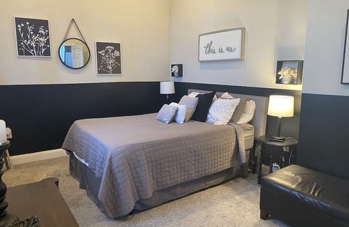 Elbridge Maison | Quiet Peaceful Stay Beautiful New 1 Bedroom