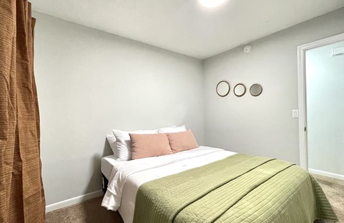 Ladson Maison | NEW WELL CENTERED 3BR HOME