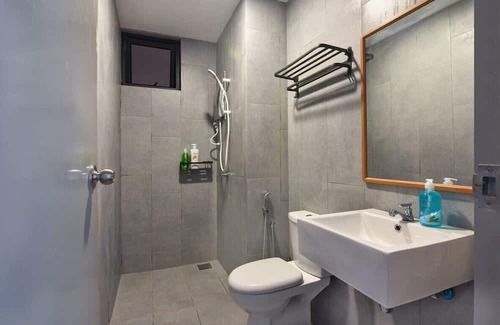 Taman Pertama Appartement | A Cozy 3BR Apt Near Sunway Velocity, FREE Parking
