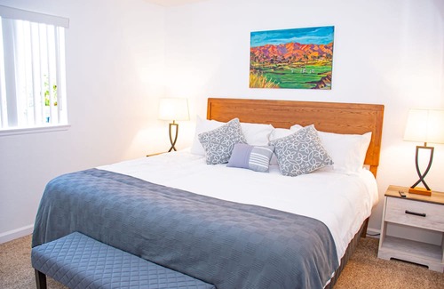 Indio Maison | Coachella Poolside Paradise, accommodates up to 10 guest