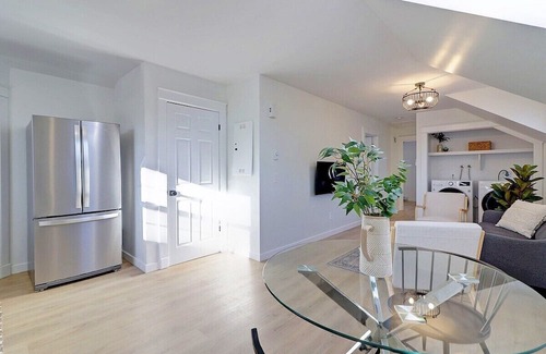 Fredericton Appartement | This apartment is a 2 bedroom(s), 1 bathrooms, located in Fredericton, NB.