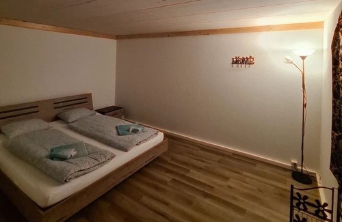 Saint Georgen Ot Brigach Appartement | Charmantes Apartment in der Nähe vom Stoos, Direkt am Fluss, Mitten in der Natur