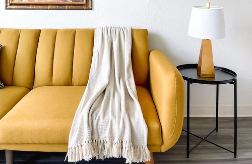 Corryville Appartement | Sleepover: Luxurious 1BD/1BA + Gym - Cincinnati