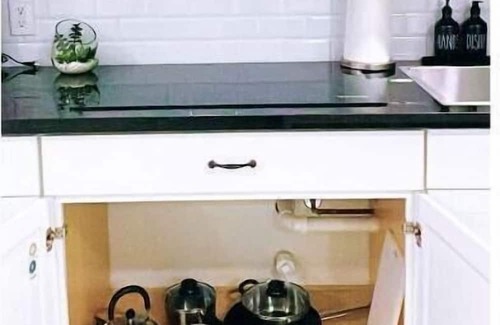 Houston Appartement | Luxury Studio-Apt w/ Jacuzzi 8 mi from IAH