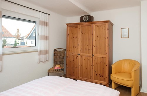 Goslar Appartement | Apartment 'Ferienwohnung Hellmann Groß' with Private Terrace, Private Garden and Wi-Fi