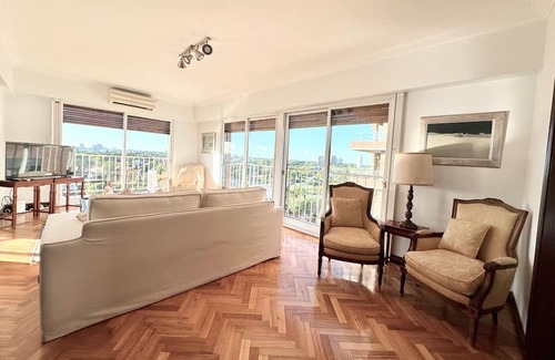 Olivos Appartement | Very bright, spacious apt on the tenth floor, quiet, sunny and 4B 3.5B in Olivos