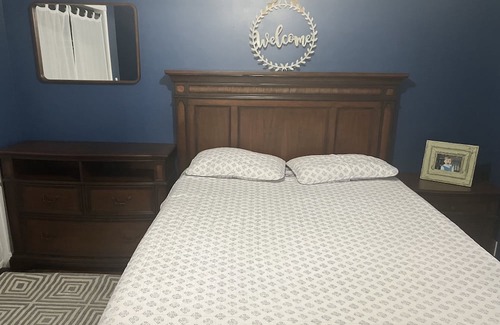 Pheba Maison | Cozy 1-bedroom house in charming West Point with AC, WiFi