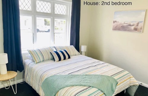 Petone Maison | Petone Beach - Entire Villa & Optional Sleep-Out