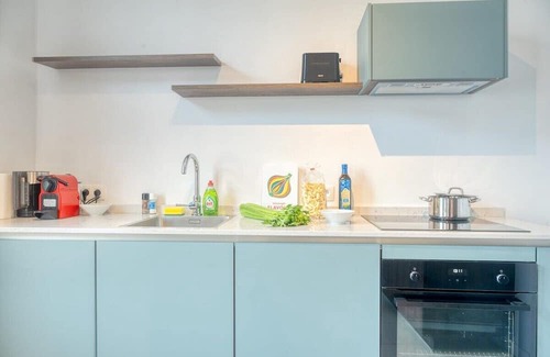 University District Appartement | Unique 2-BR Antwerp Apt