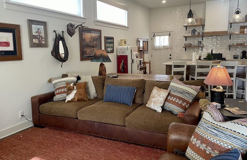 Comfort Cottage | The Stay on Seventh