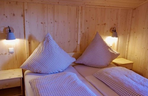 Bernbeuren Appartement | Holiday apartment Almstüberl