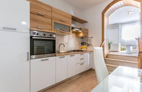 Solin Appartement | One bedroom apartment with terrace Solin, Split (A-21757-a)