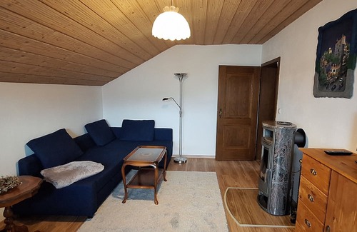 Laufen Appartement | Mansarden-wohnung 38m² mit Bergblick, bis 4 Personen, 2 Balkone